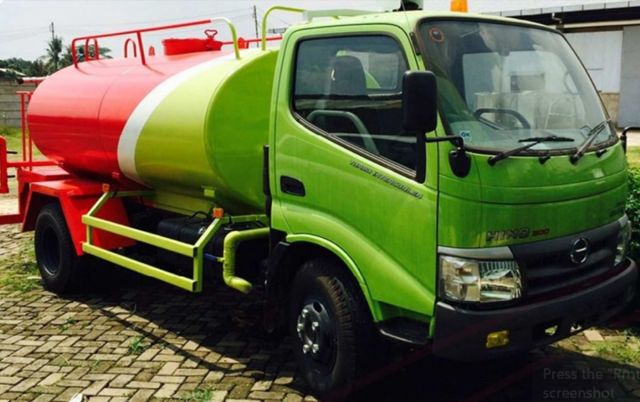 Image Water Sprayer Tank